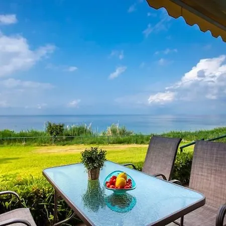 Sea View, 100m From The Beach! * Mola Kalyva