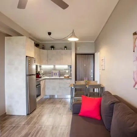 Apartment Sea View, 100m From The Beach!