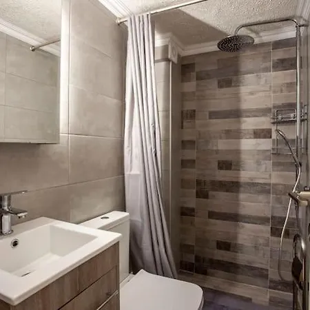 Apartment Sea View, 100m From The Beach! *