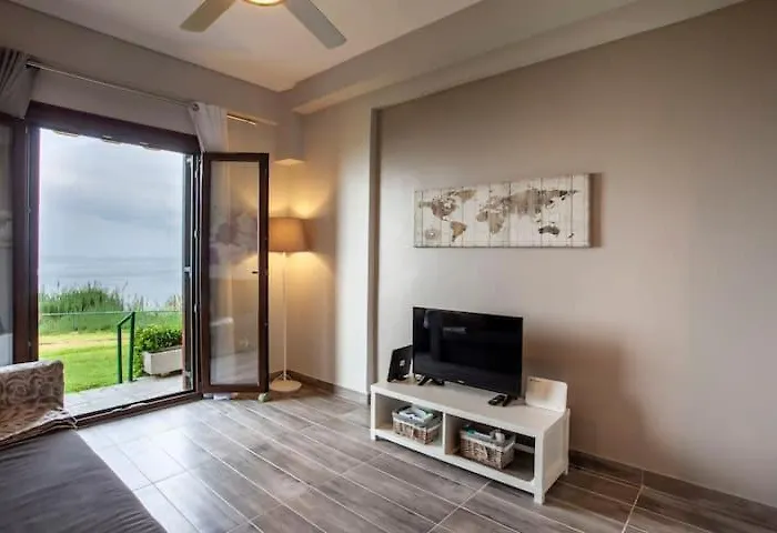 Apartamento Sea View, 100m From The Beach! Mola Kalyva