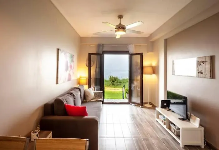 Apartamento Sea View, 100m From The Beach! Mola Kalyva